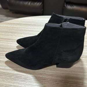 A new Seychelles black shoe size 7.5